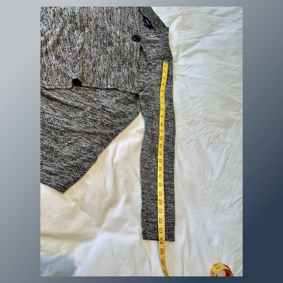 Reitmans Asymmetrical salt & pepper Cardigan size med EUC! S/F - Picture 4 of 10